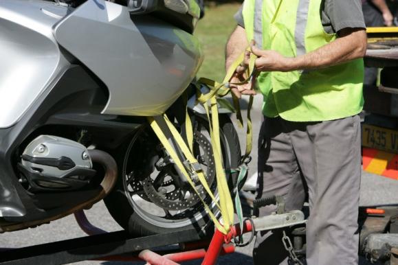 Dépanneur pour scooters et motos